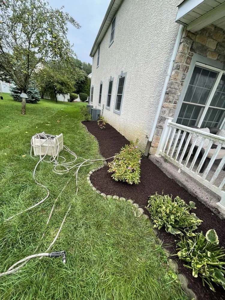 Reliable landscaping services in Conshohocken, PA - Villanueva Landscaping