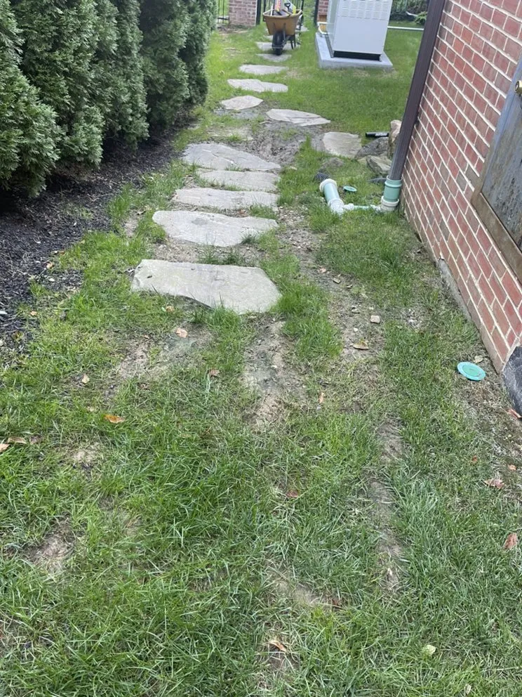 Affordable yard maintenance in Conshohocken, PA by Villanueva Landscaping