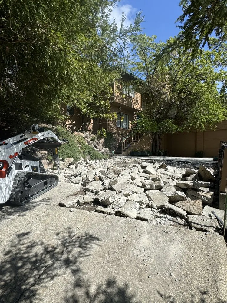 Reliable landscape installation with custom design in Tracy, CA by Villanueva Landscaping