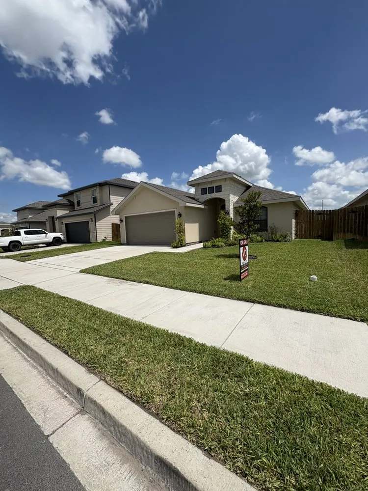 Affordable outdoor landscaping in Edinburg, TX - Villarreal Mowing & Lawn Services