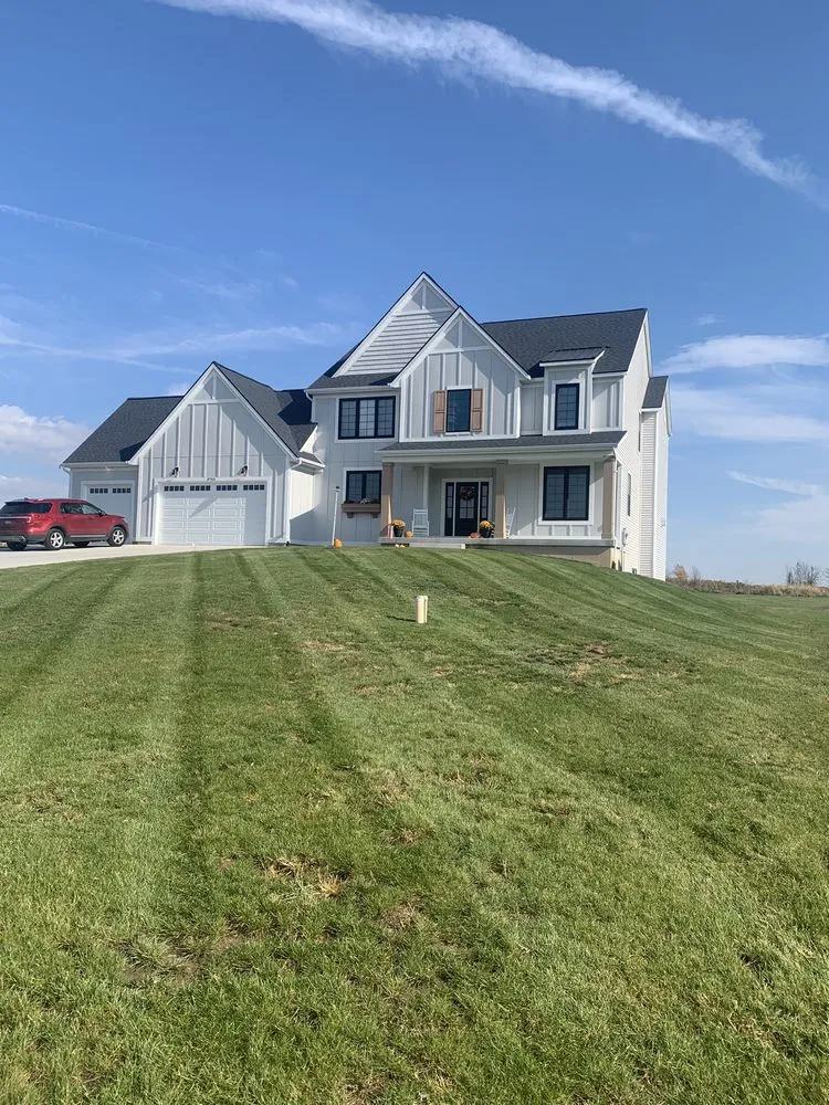 Local landscape design experts serving Ada, MI - Villarreal Outdoor Services