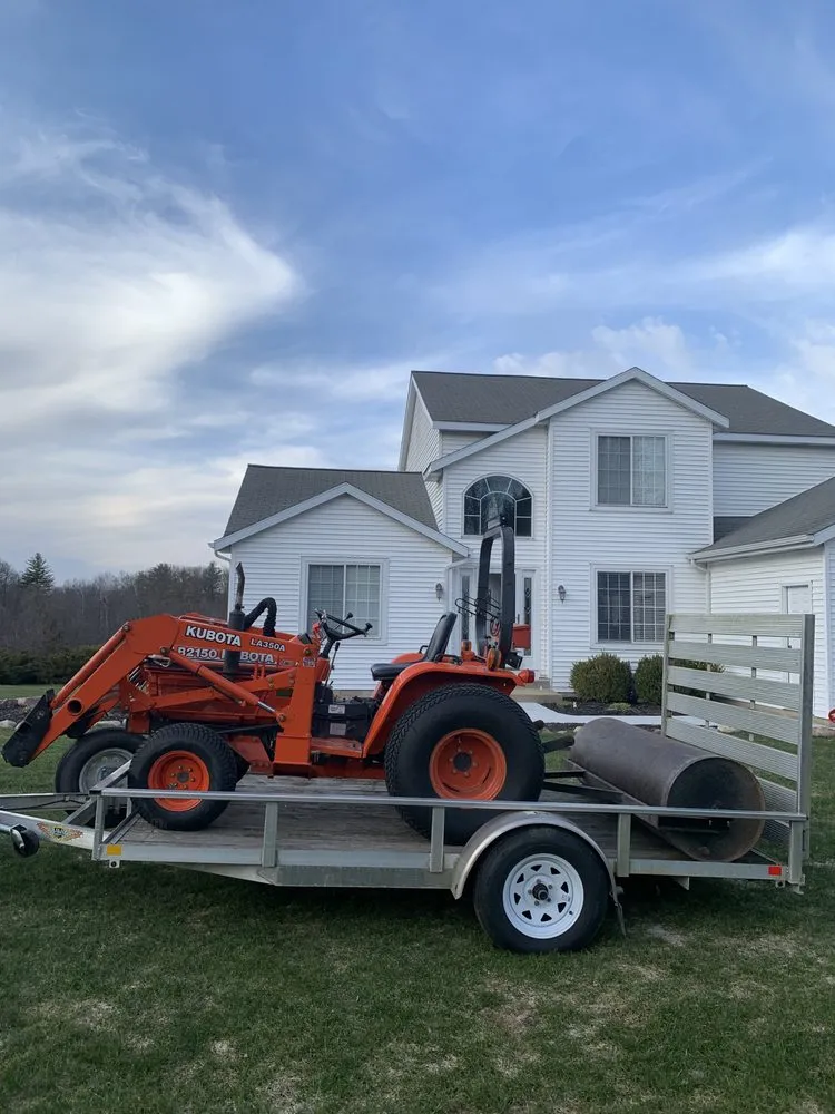 Expert garden landscaping experts serving Ada, MI - Villarreal Outdoor Services