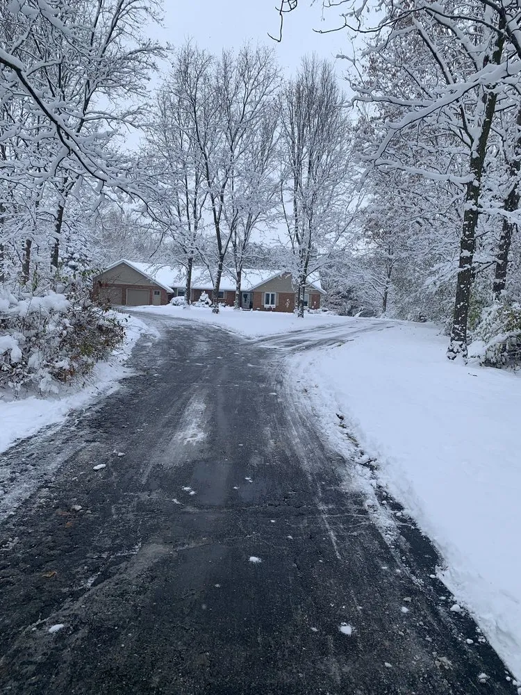 Local lawn care service in Ada, MI by Villarreal Outdoor Services