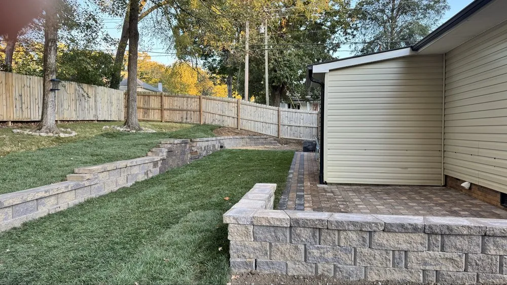 Local yard maintenance for residential properties in Mount Holly, NC by Villa's Premier Landscaping