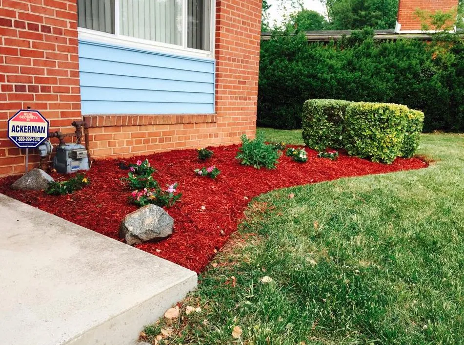 Custom landscape design with custom design in Hyattsville, MD by Villatoro Lawns and Gardens