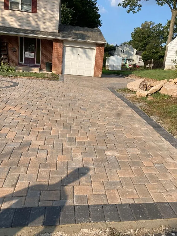 Affordable lawn mowing service in Flemington, NJ - Villeda Hardscaping