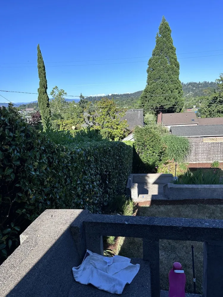 Top-rated outdoor landscaping in Eugene, OR by Villeda Landscaping & Maintenance