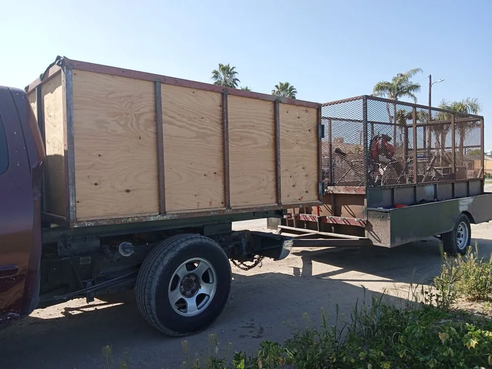 Professional lawn mowing service experts serving Bakersfield, CA - Villegas Gardening services