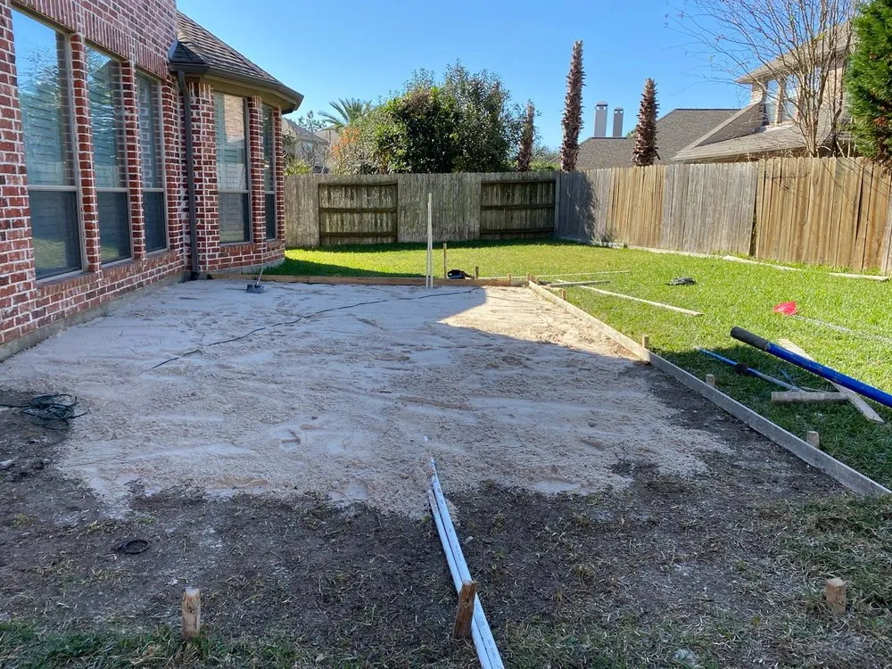 Professional residential landscaping for residential properties in Houston, TX by Villegas Landscaping and Concrete