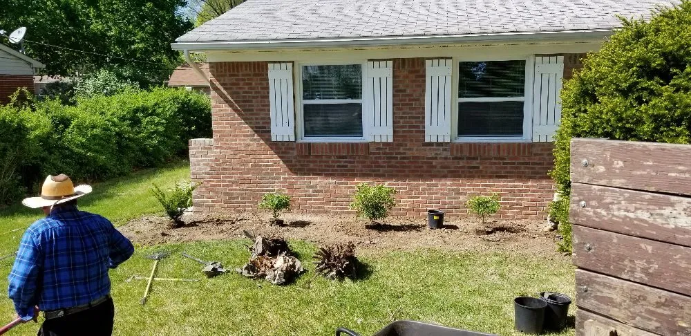 Expert garden landscaping in Richmond, VA by Vincent Landscaping