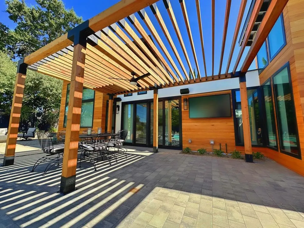 Local yard cleanup service experts serving Martinez, CA - Vince's Landscaping