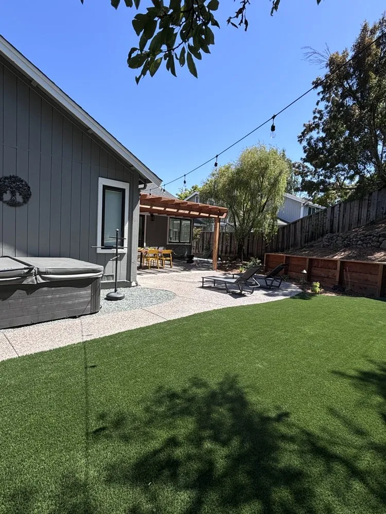 Top-rated lawn care service with custom design across Martinez, CA - Vince's Landscaping