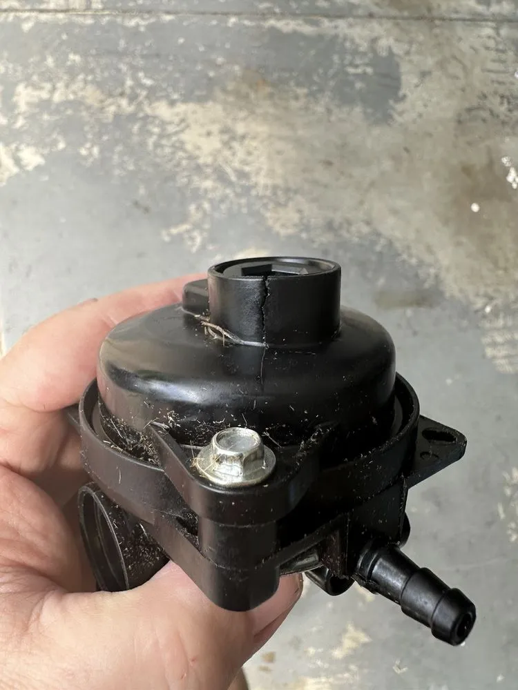 Local landscaping services experts serving Vine Grove, KY - Vine Grove Small Engine