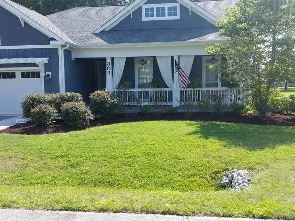 Reliable yard cleanup service in Wilmington, NC - Vinedresser Lawn and Landscape Maintenance