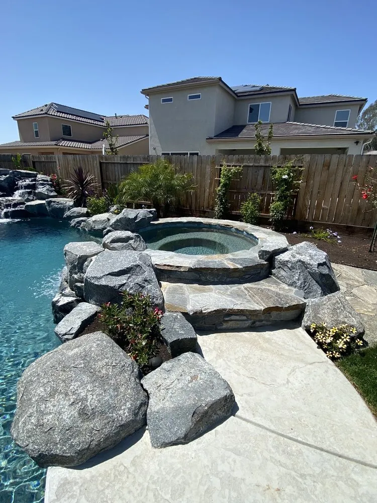 Top-rated lawn care service in Clovis, CA by Vineyard Pools