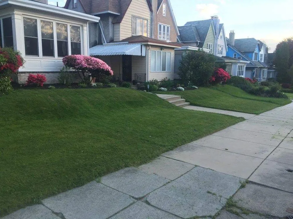 Professional garden landscaping in Gladwyne, PA - Vinny's Landscaping