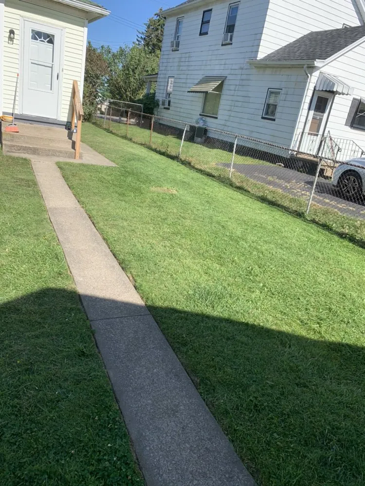 Trusted yard cleanup service for residential properties in Pittsburgh, PA by Vinny’s Lawn & Landscaping