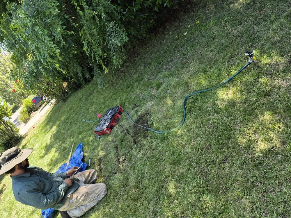 Affordable landscaping services with custom design in Santa Clara, CA by Vintage Lawn Service