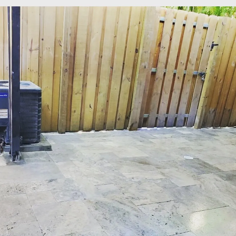 Affordable yard maintenance experts serving Hollywood, FL - Violet Landscaping