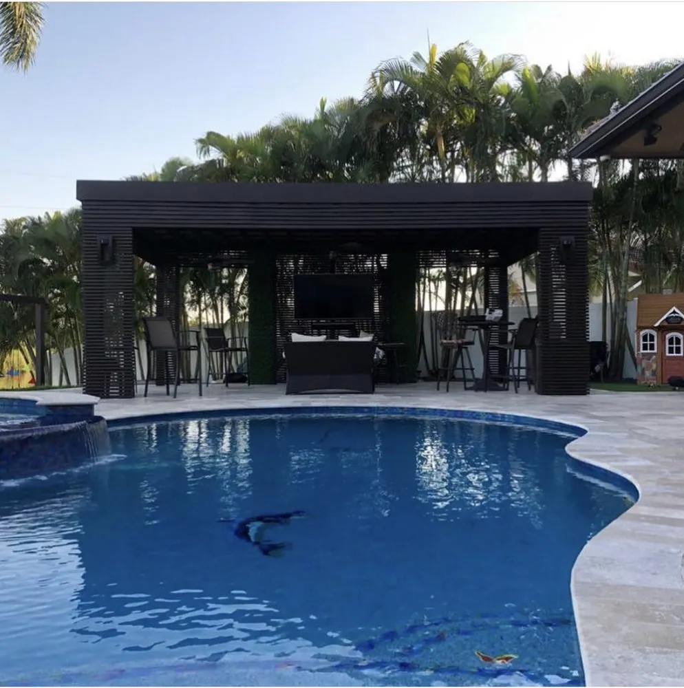 Expert outdoor landscaping experts serving Hollywood, FL - Violet Landscaping