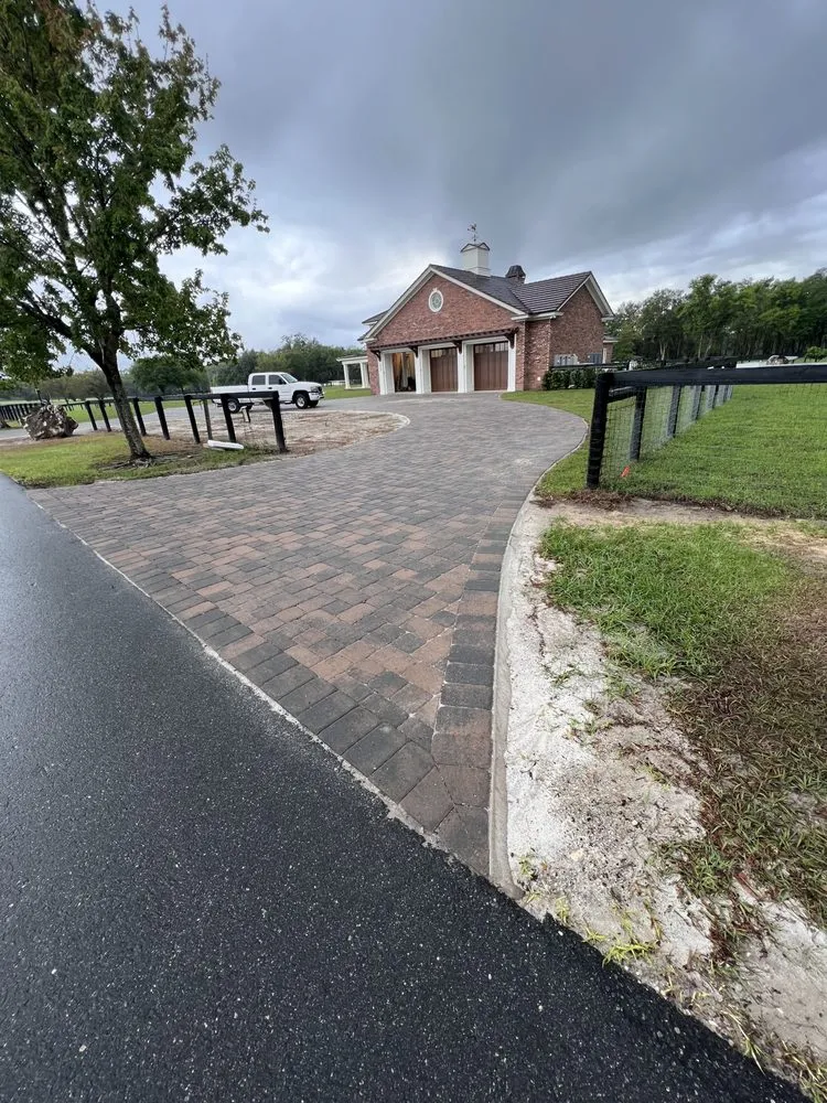 Custom yard cleanup service in Orlando, FL by VIP Brick Paver