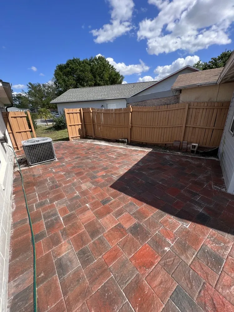 Professional lawn mowing service in Orlando, FL by VIP Brick Paver