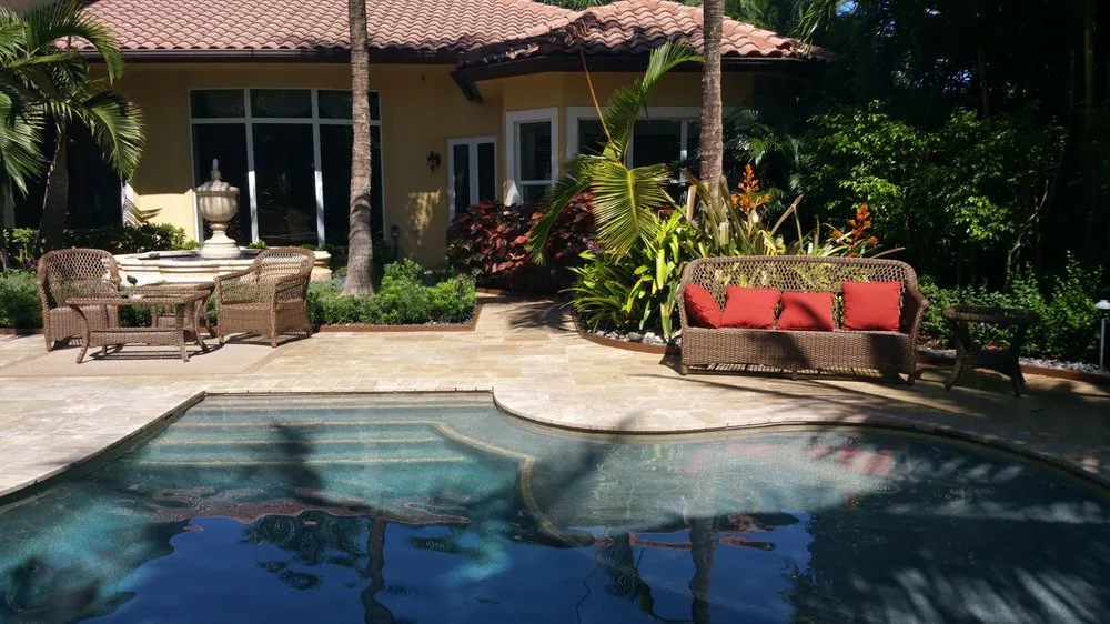 Custom yard maintenance in Plantation, FL by VIP Construction Services