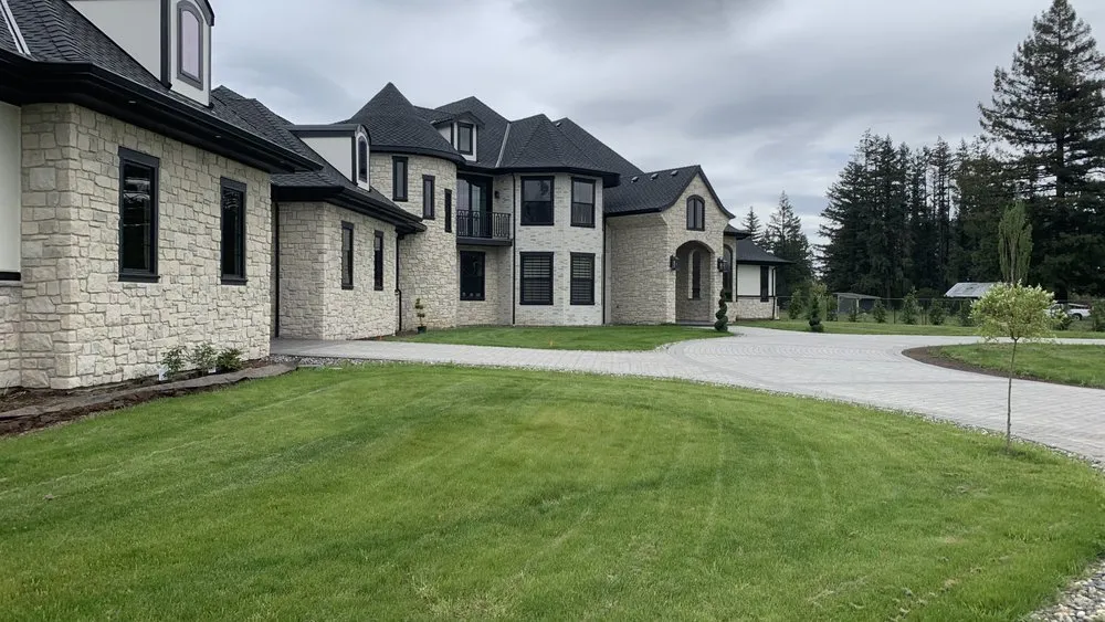 Local yard cleanup service in Portland, OR by VIP Green Landscaping