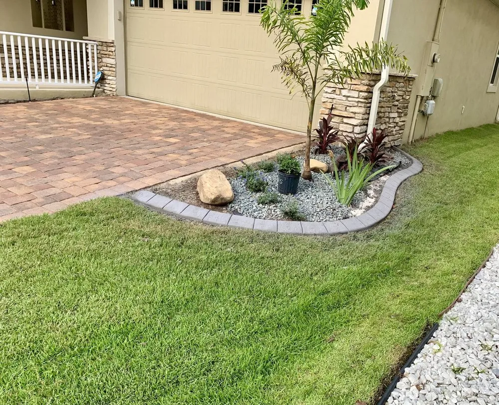 Affordable landscape design in Spring Hill, FL by VIP Landscaping and Decorative Curbing