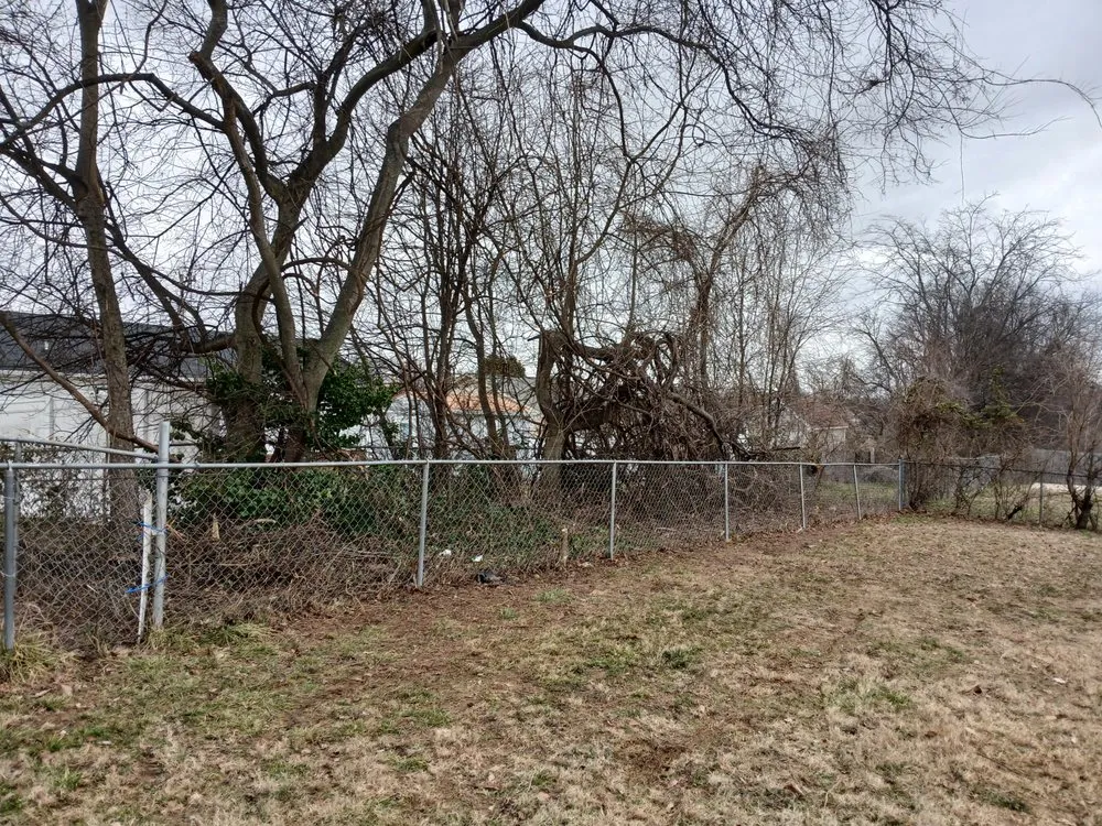 Local garden landscaping for beautiful yards in Clarksville, TN by VIP Lawn Care