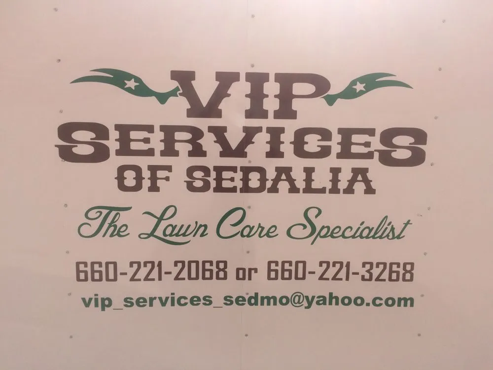Reliable yard maintenance with custom design in Sedalia, MO by Vip Services Of Sedalia