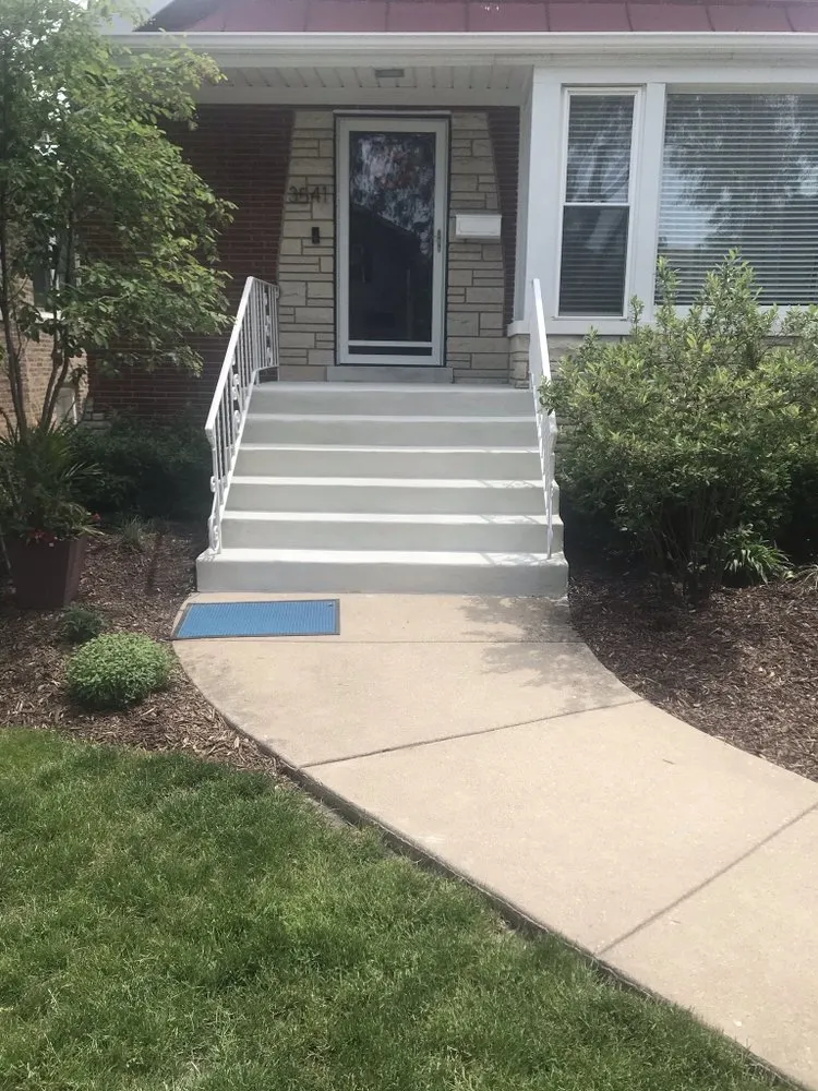 Top-rated landscape design for beautiful yards in Homer Glen, IL by Viper Contracting