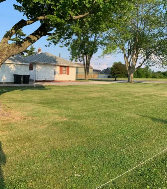 Affordable landscaping services experts serving Lafayette, IN - Virgil’s Lawn Care and Landscaping