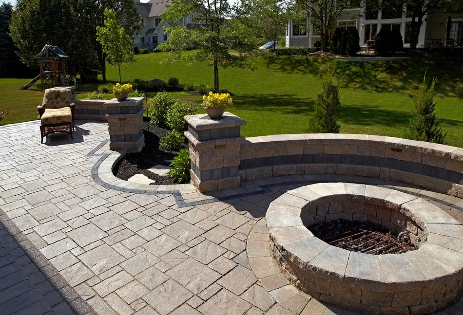 Expert garden landscaping with custom design across Fredericksburg, VA - Virginia Landscape Management