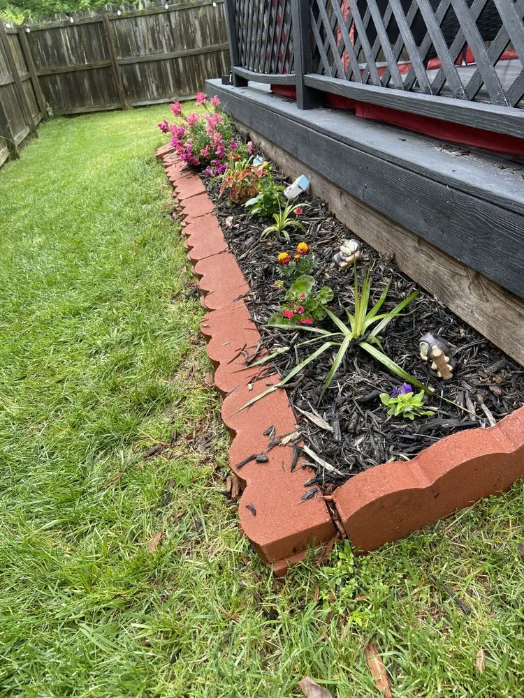 Local lawn mowing service experts serving Newport News, VA - Virginia Lawn & Garden