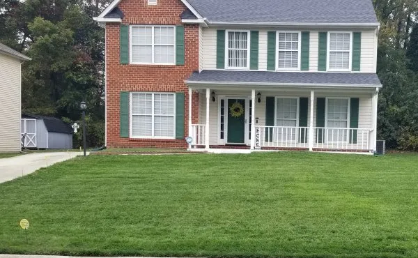 Affordable yard maintenance experts serving Waterford Township, MI - Viridian Lawn Professionals