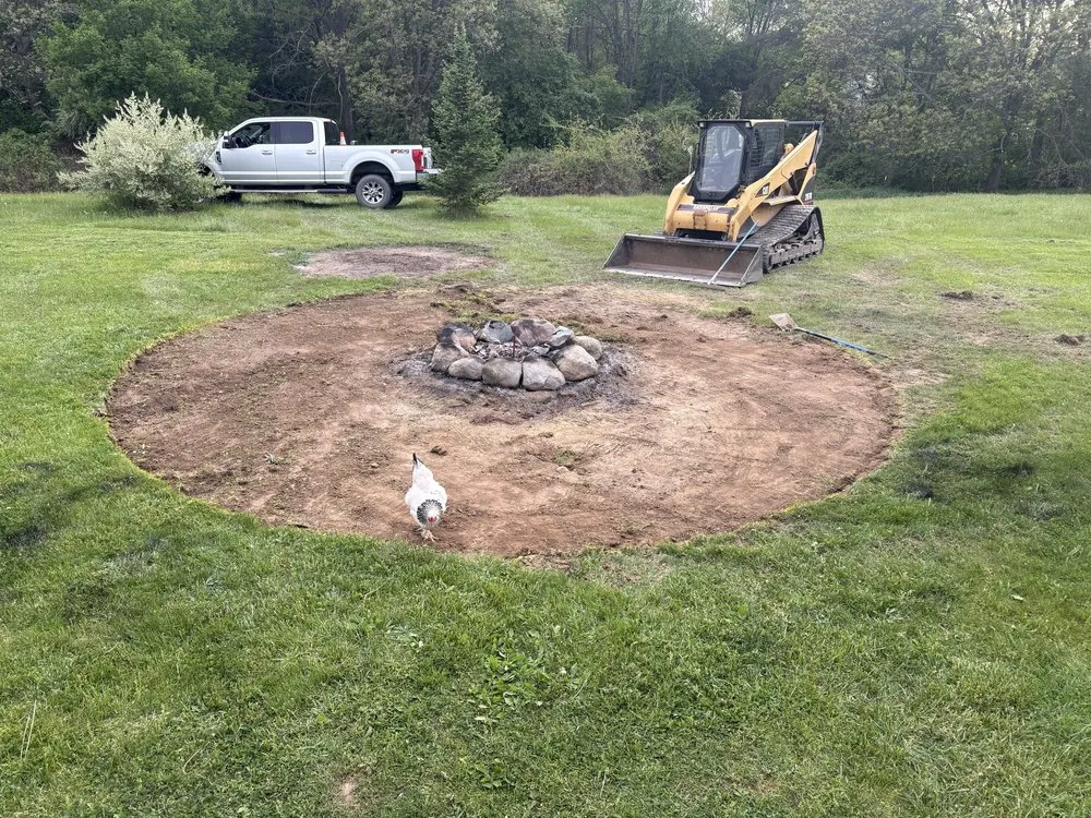 Top-rated yard cleanup service in Howell, MI by Virtue Contracting