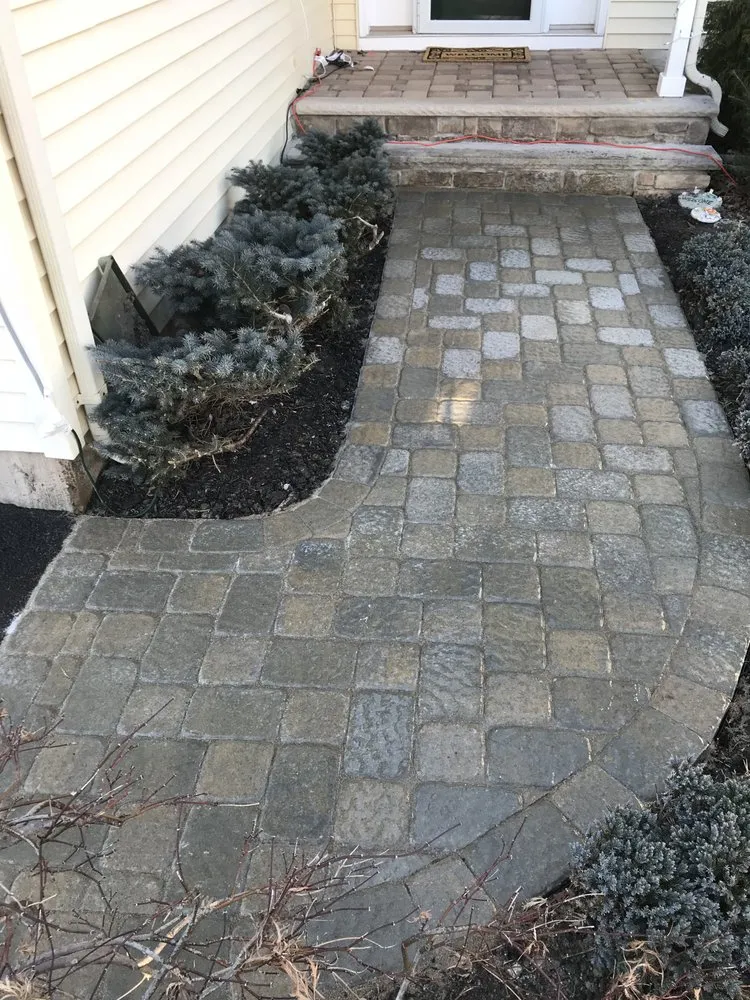 Local yard cleanup service in Branchburg, NJ - Vision Landscape Services