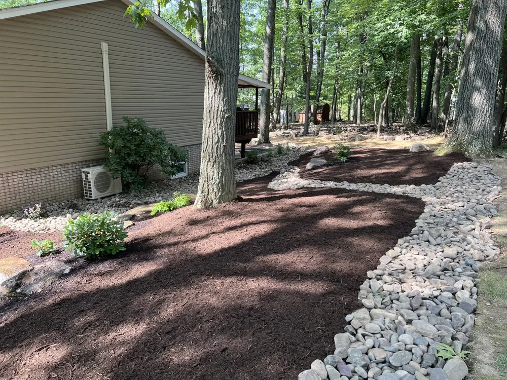 Reliable yard cleanup service experts serving Altoona, PA - Vision Landscapes