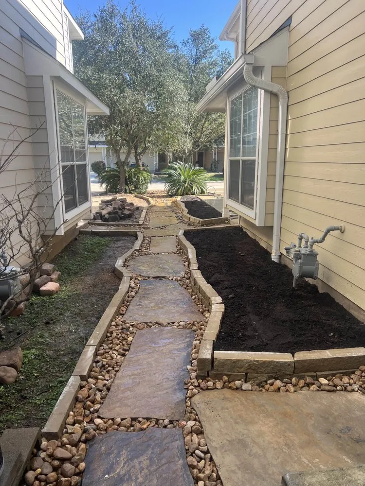 Affordable garden landscaping experts serving Humble, TX - Vision Landscaping & Lawncare