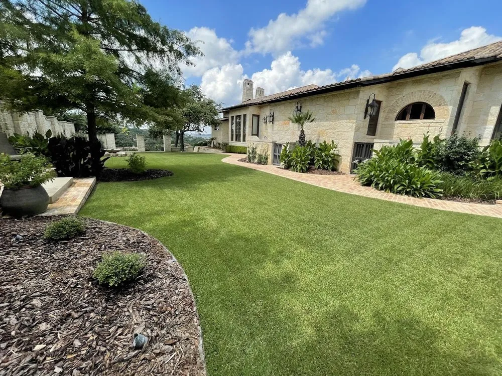 Expert outdoor landscaping in San Antonio, TX by Vision Landscaping