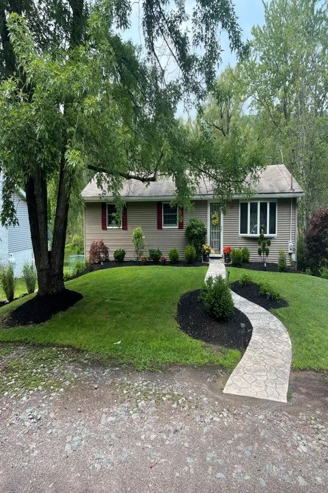 Trusted lawn care service in Shavertown, PA - Vision Lawn & Landscaping