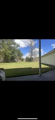 Vision Lawn Care Logo