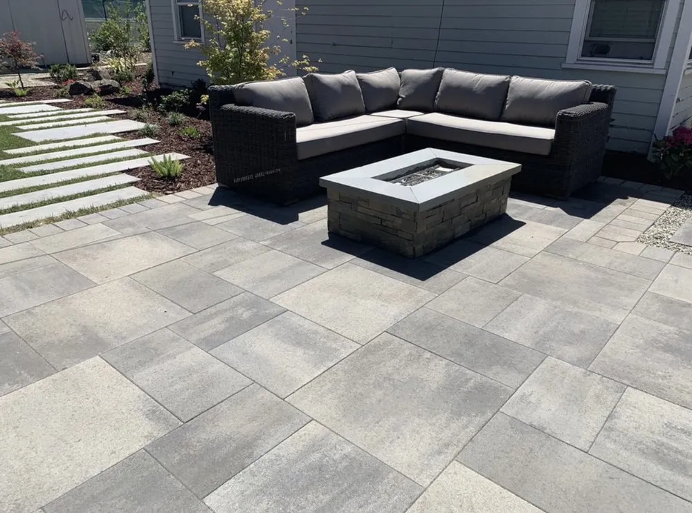 Local lawn care service for homes across San Jose, CA - Vision LC Inc