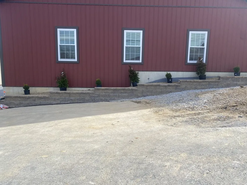 Trusted lawn mowing service experts serving Narvon, PA - Vision Outdoors