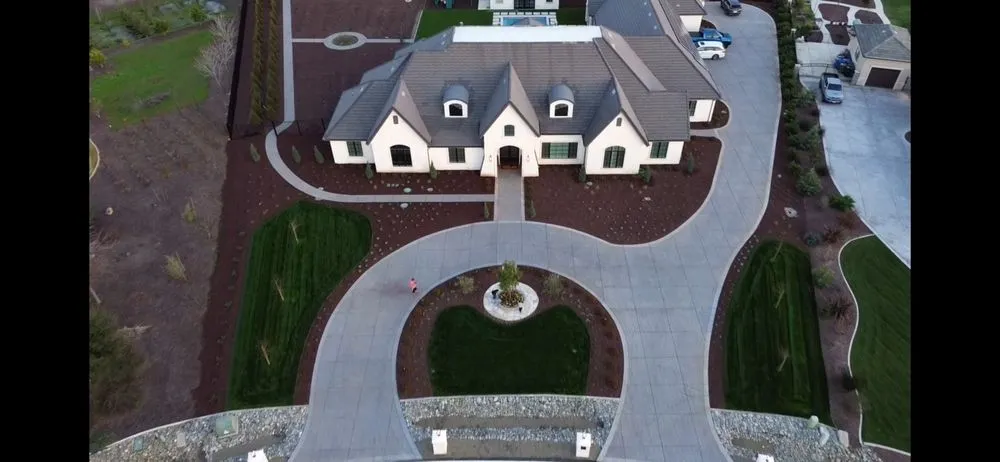 Reliable lawn mowing service in Turlock, CA by Visionary Landscape