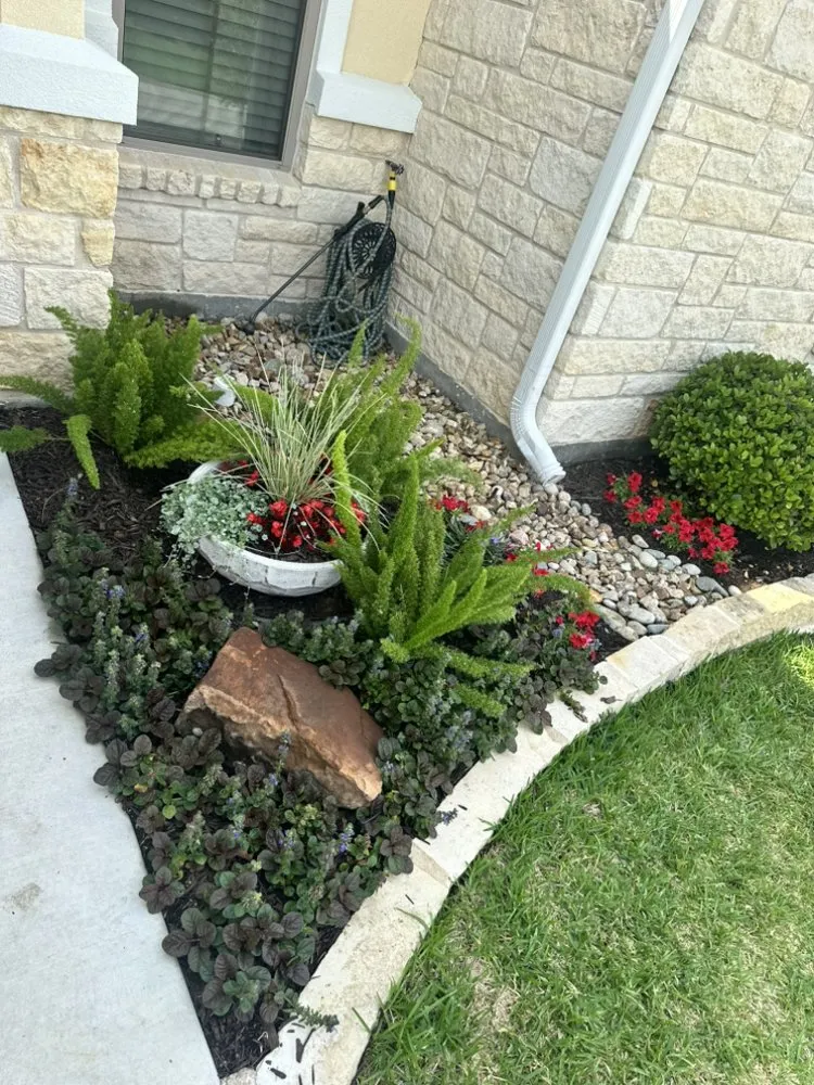 Custom garden landscaping in Schertz, TX by Visionary Landscapes