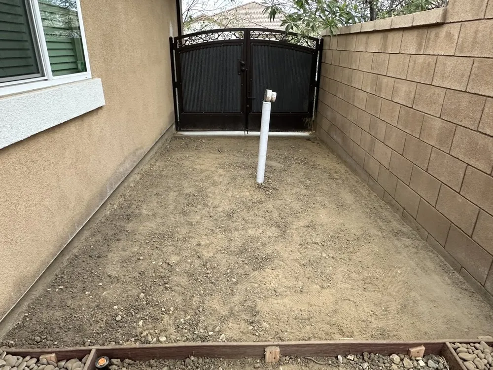 Reliable yard cleanup service experts serving Redlands, CA - Visionary Scapes