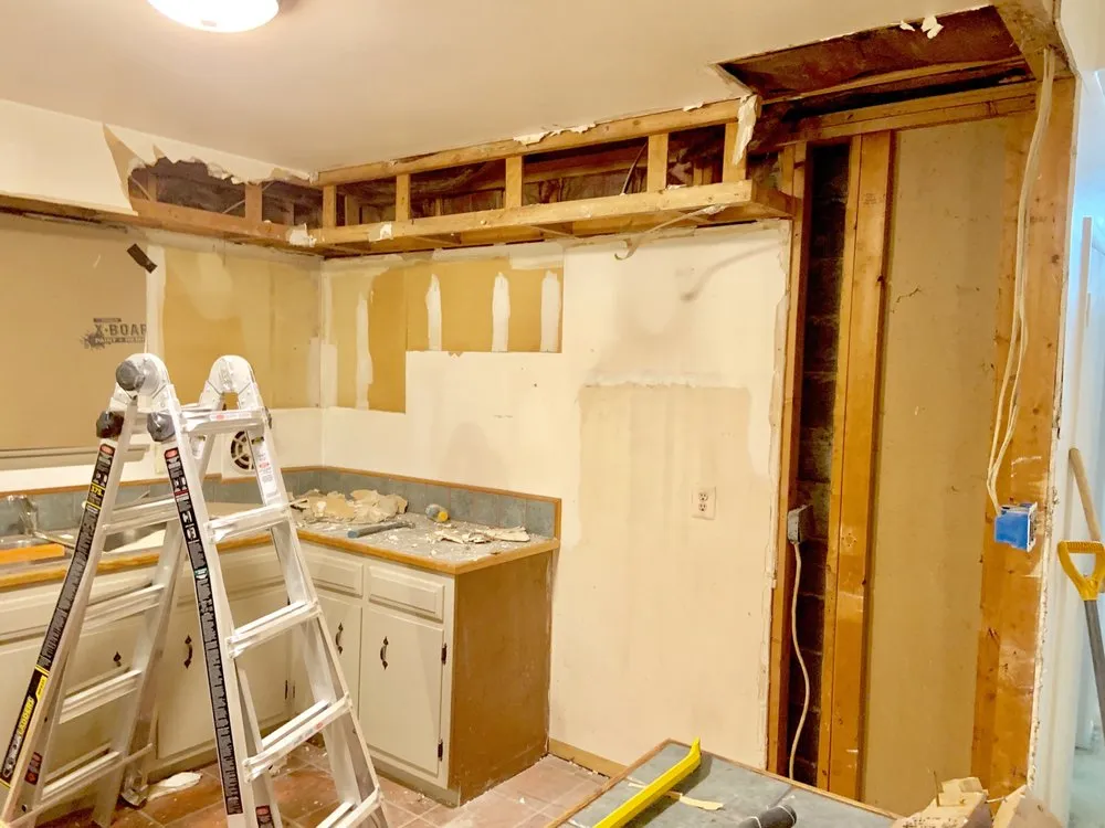 Local yard cleanup service for beautiful yards in Mount Holly, NJ by Visions Konect