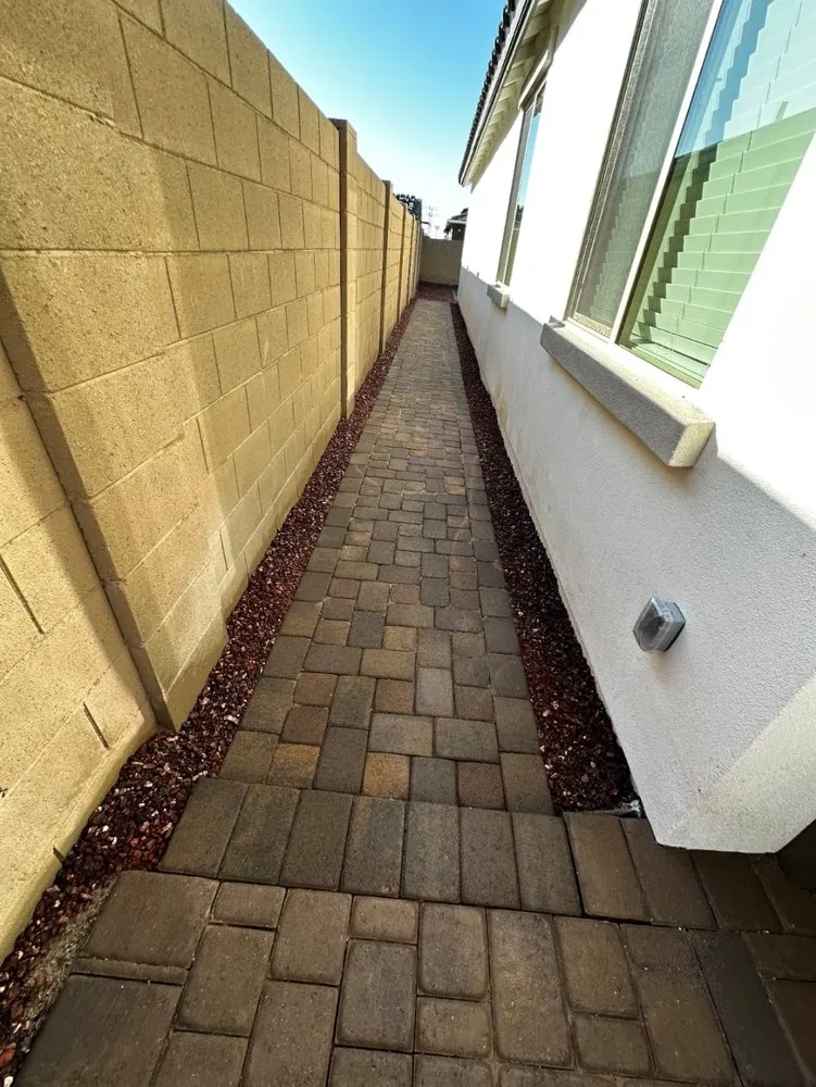 Top-rated landscape design in Avondale, AZ by VisionScapes